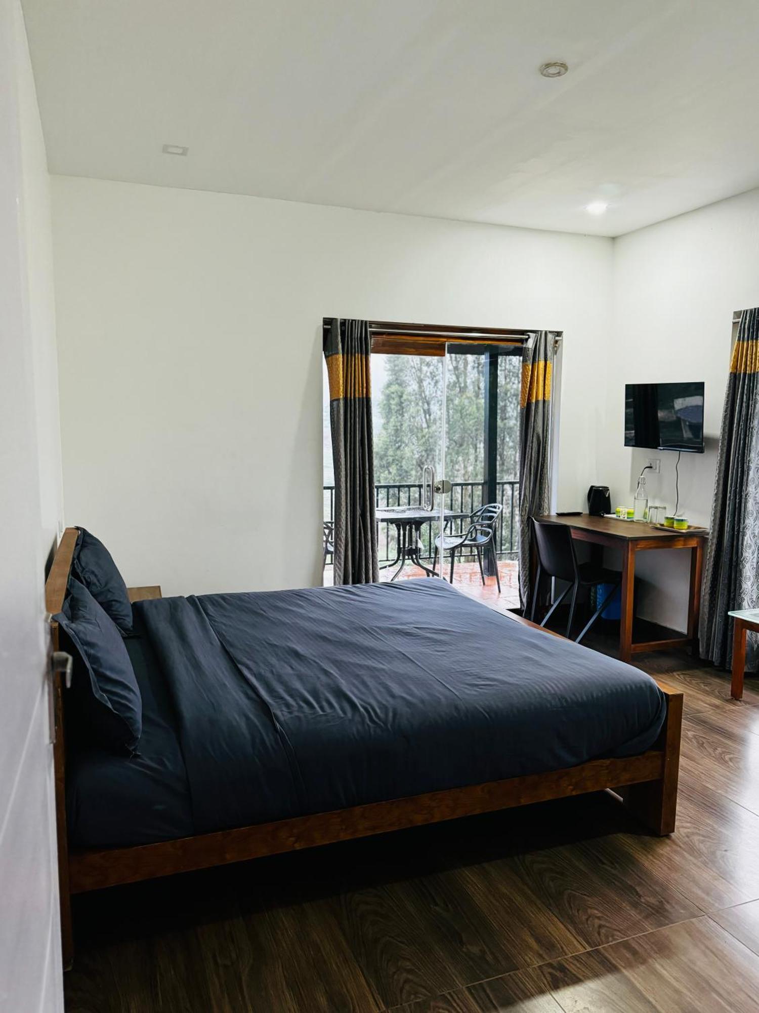 The Wooden Springs Bed & Breakfast อูตี ภายนอก รูปภาพ